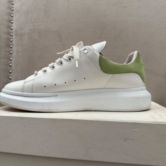 Alexander McQueens Men’s size 45 - Picture 3 of 4